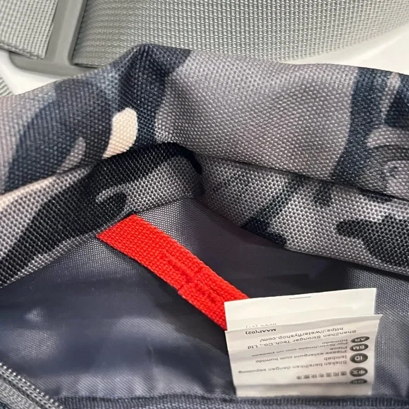 WATERFLY Fanny Pack for Women Men Water Resistant Belt Bag 4 Pockets - Picture 5 of 13